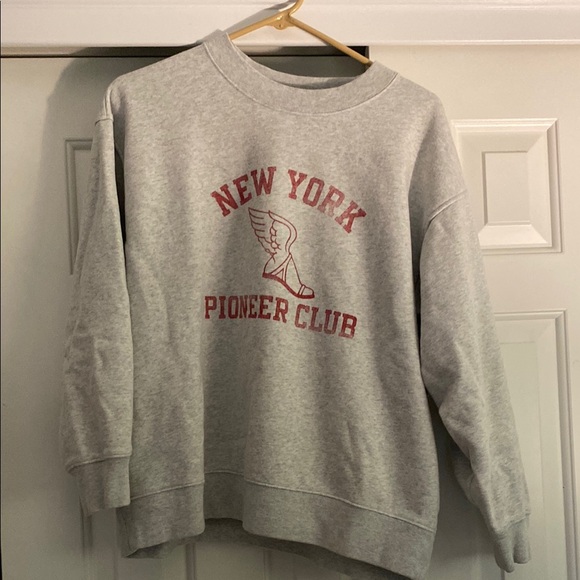 GAP x Pioneer Club Gray Sweatshirt - Picture 1 of 4
